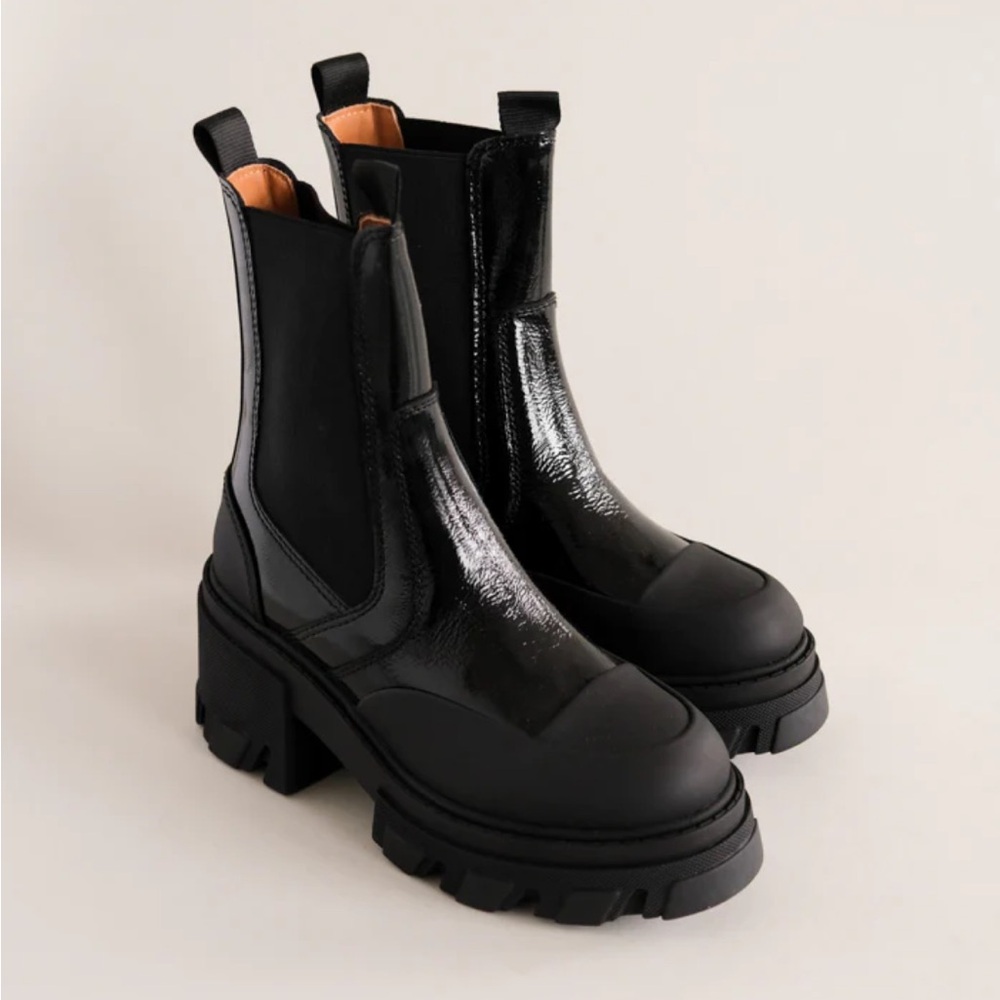 Ganni Cleated Heeled Mid Chelsea Boots - Black Patent Leather (40)